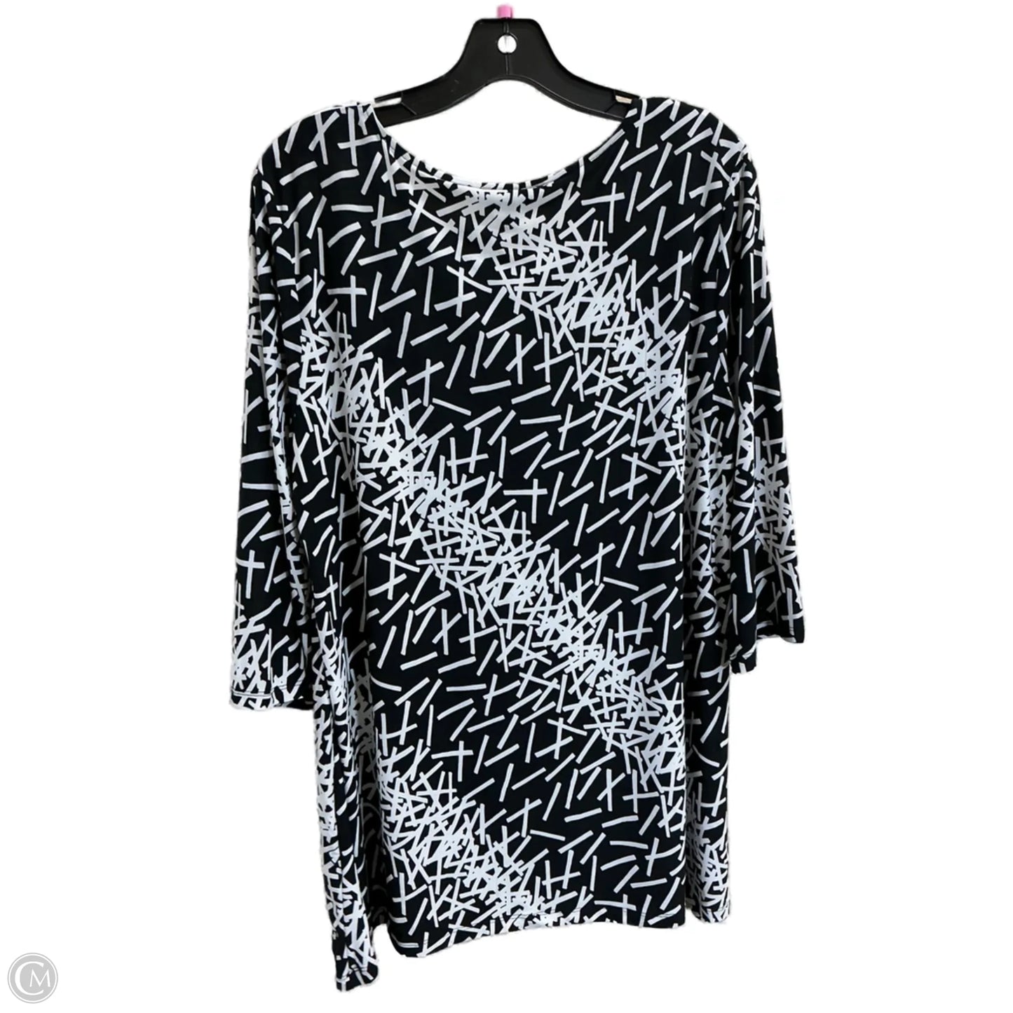 Top 3/4 Sleeve By N Touch In Black, Size: M