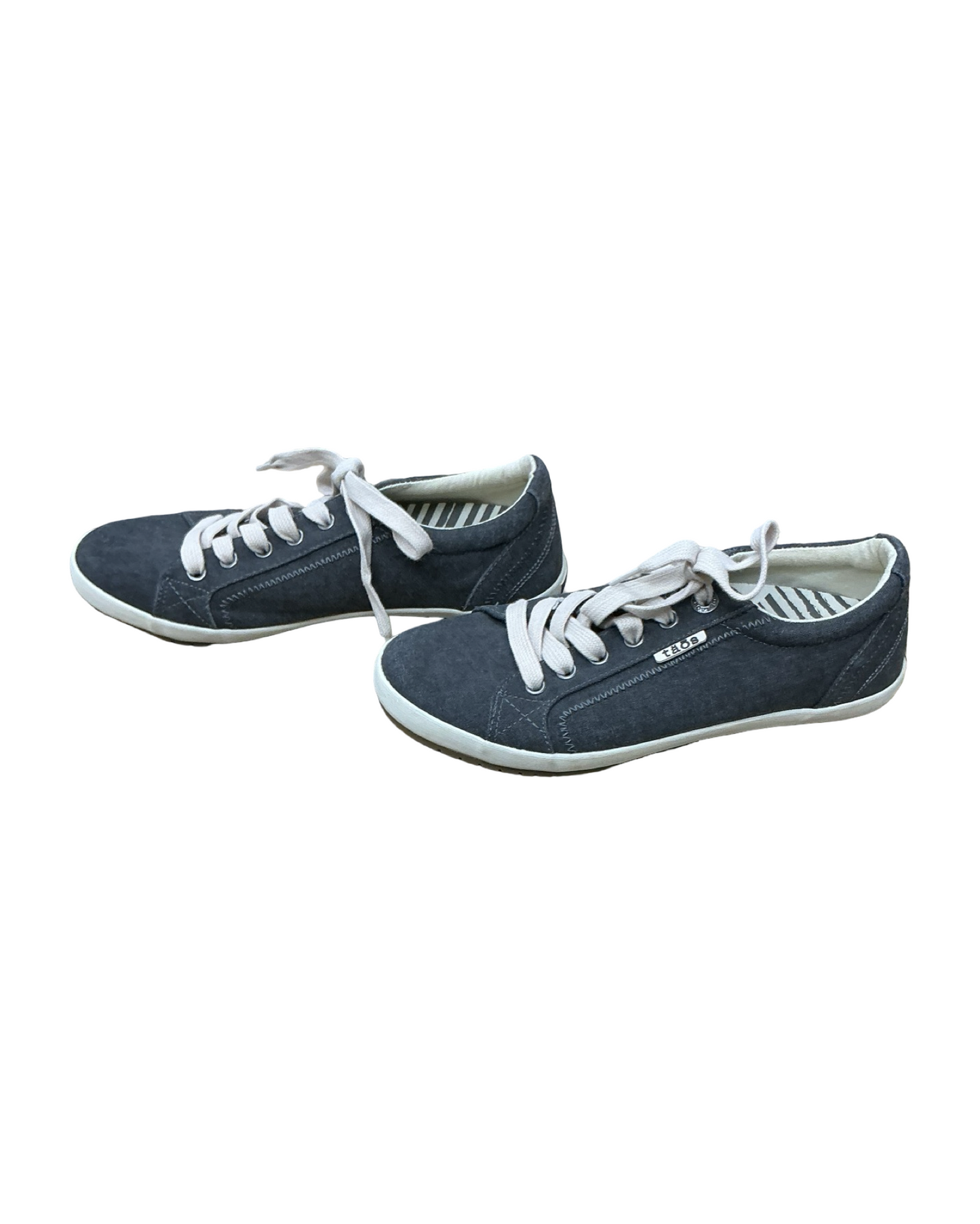 Shoes Sneakers By Taos In Grey, Size:7.5