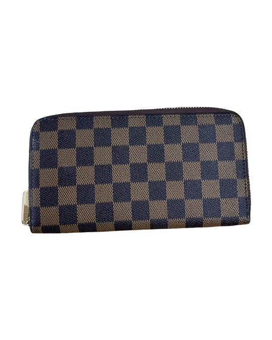 Wallet By Clothes Mentor In Black & Brown, Size:Medium