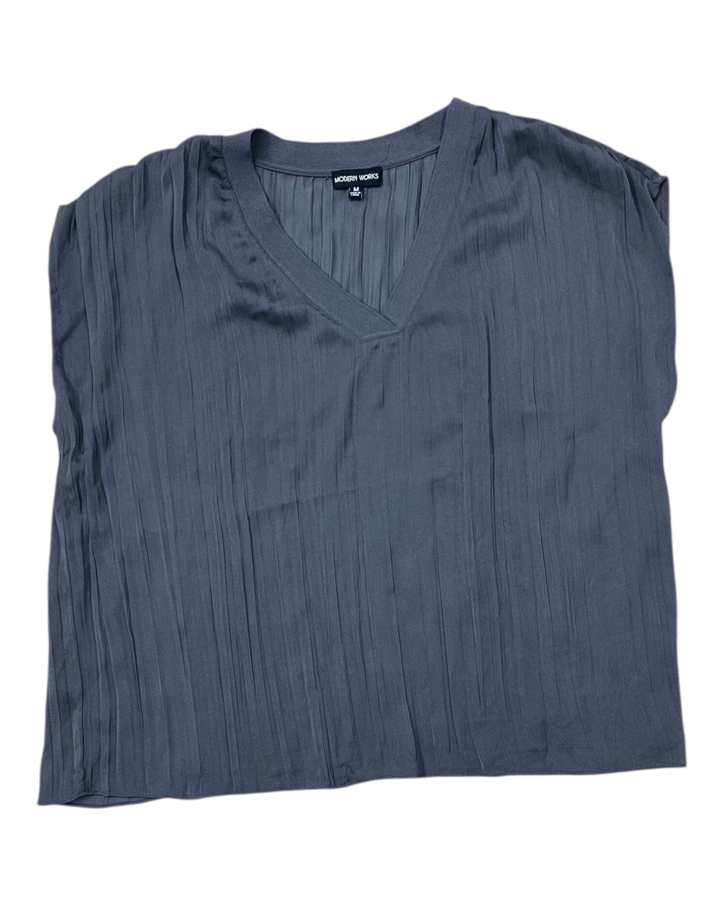 Top Sleeveless By Modern Works In Grey, Size:M