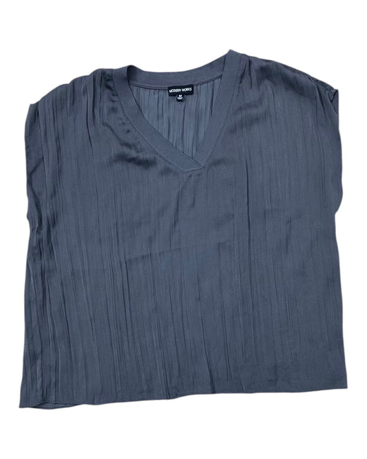 Top Sleeveless By Modern Works In Grey, Size:M