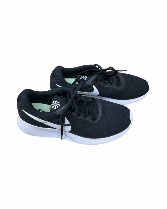 Shoes Athletic By Nike In Black, Size:8