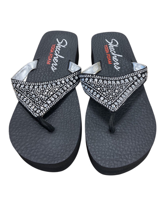 Sandals Flip Flops By Skechers In Silver, Size:8
