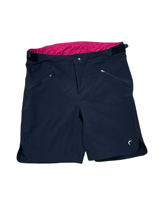 Athletic Shorts By Zyia In Black, Size:Xl