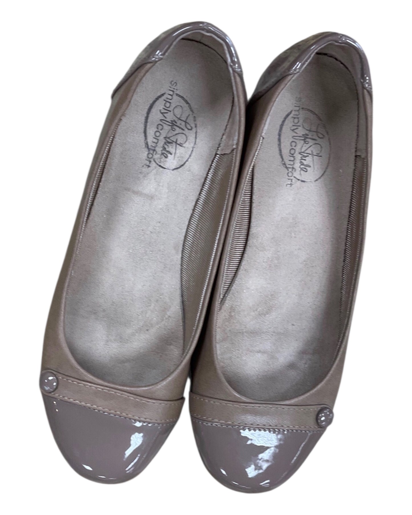 Shoes Flats By Life Stride In Tan, Size:6