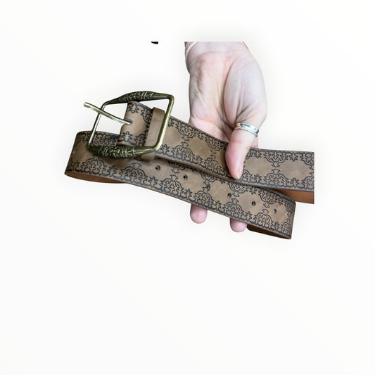Belt By Clothes Mentor In Brown