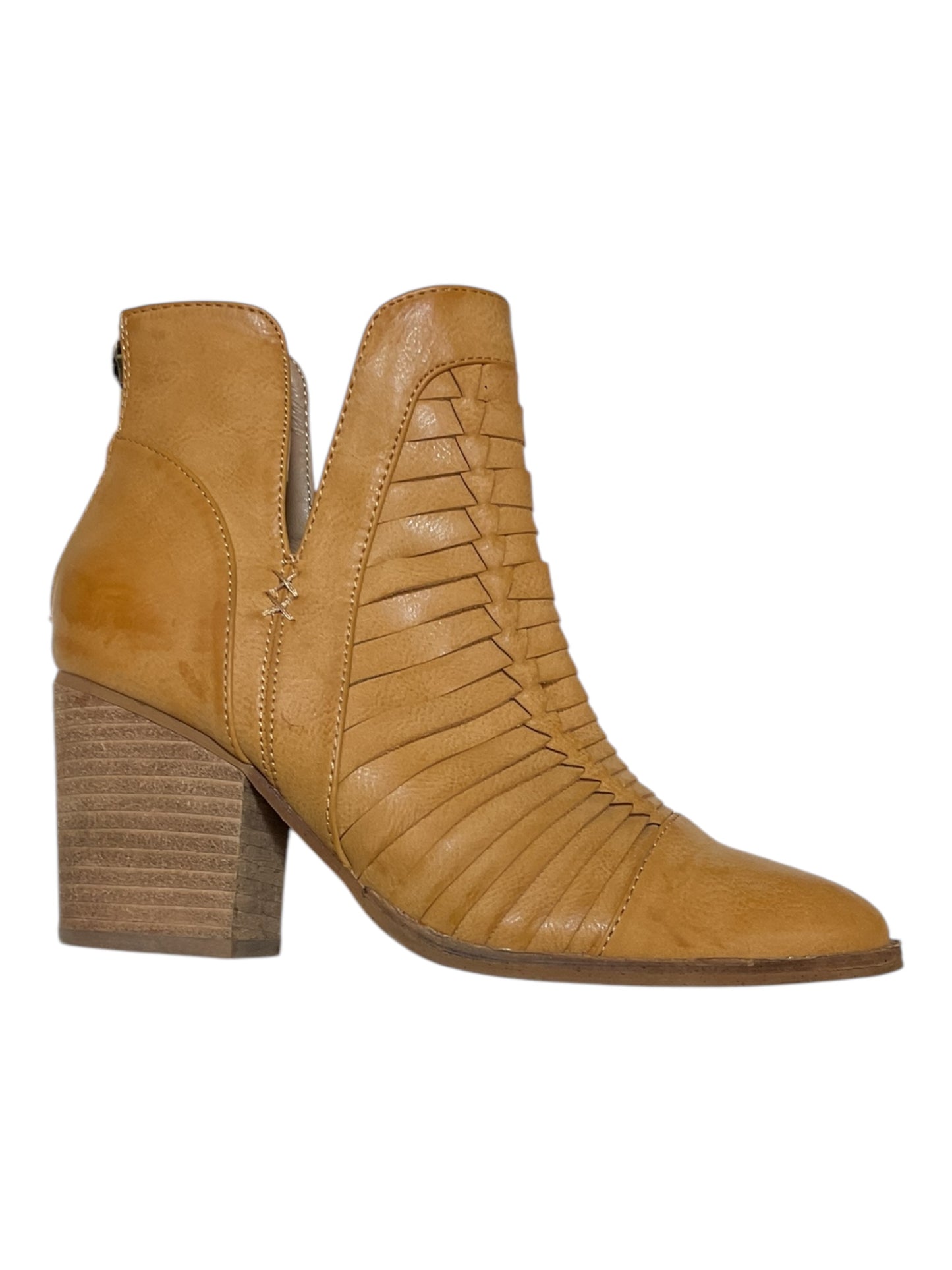 Boots Ankle Heels By Clothes Mentor In Yellow, Size: 5.5