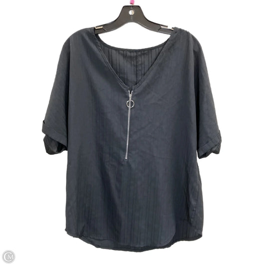 Top Short Sleeve By Clothes Mentor In Black, Size: 1x