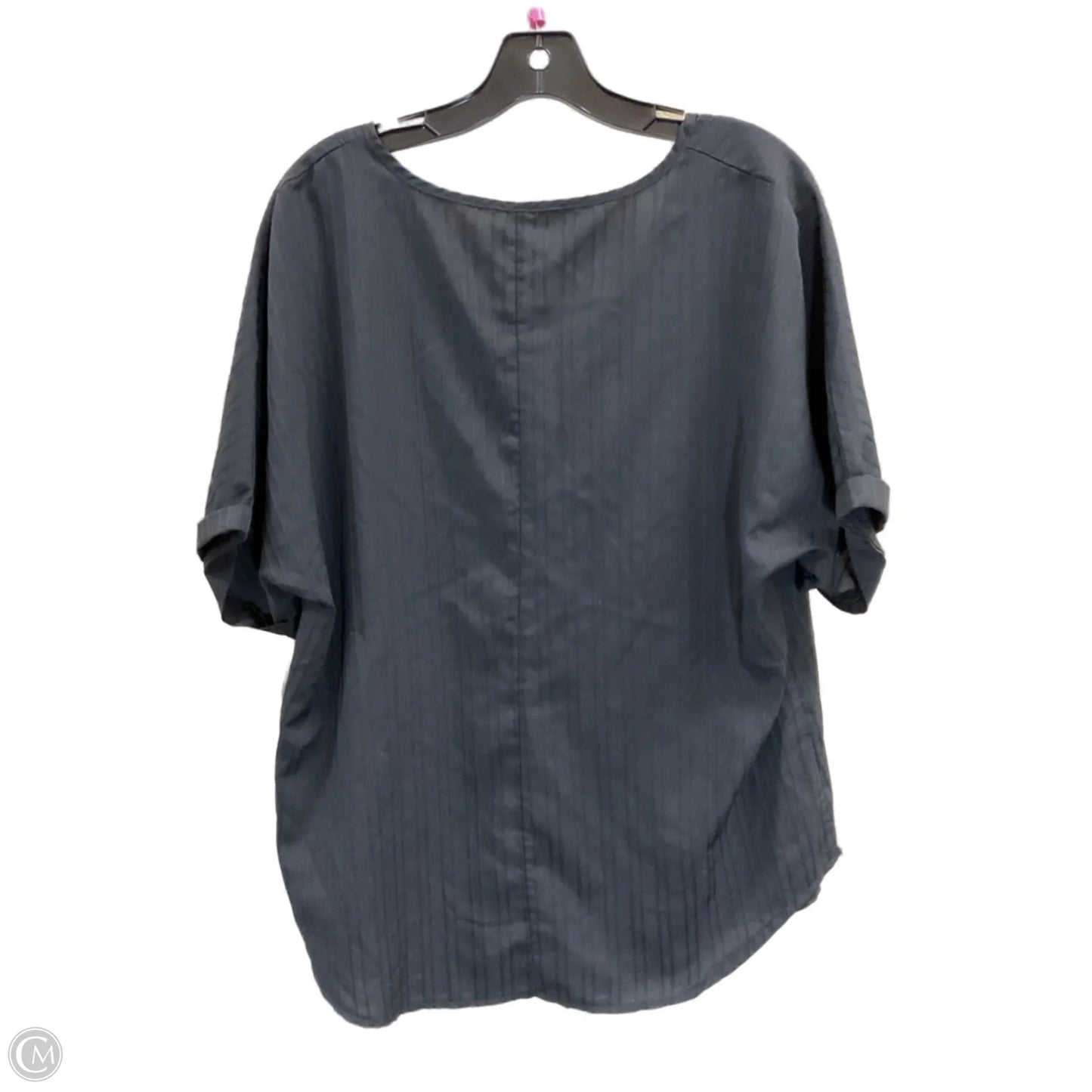 Top Short Sleeve By Clothes Mentor In Black, Size: 1x