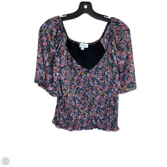 Top Short Sleeve By Evereve In Multi-colored, Size: M