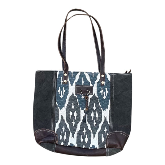 Tote By Myra In Brown, Size:Large