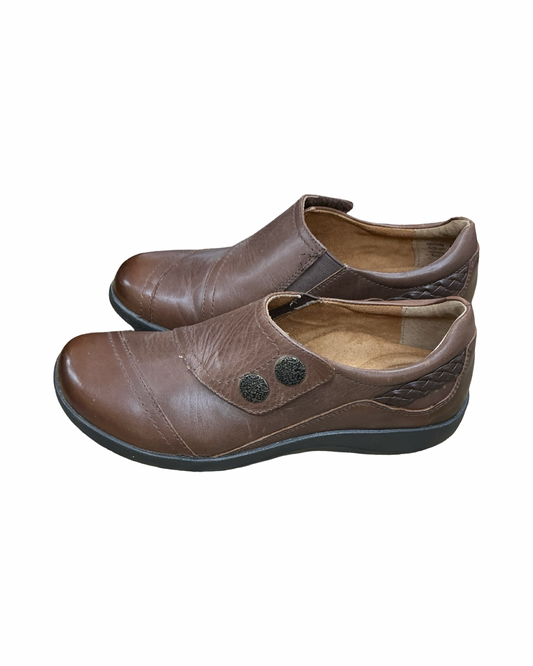 Shoes Flats By Aetrex In Brown, Size:7.5