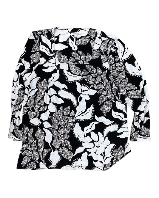 Top Ls By Chicos In Black & White, Size:L