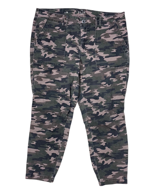 Pants Cropped By Clothes Mentor In Camouflage Print, Size:14