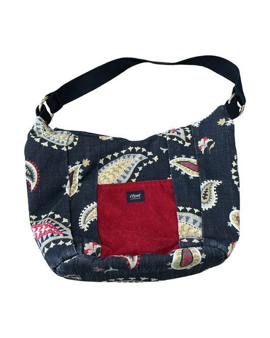 Crossbody By Monet In Black & Red, Size:Medium