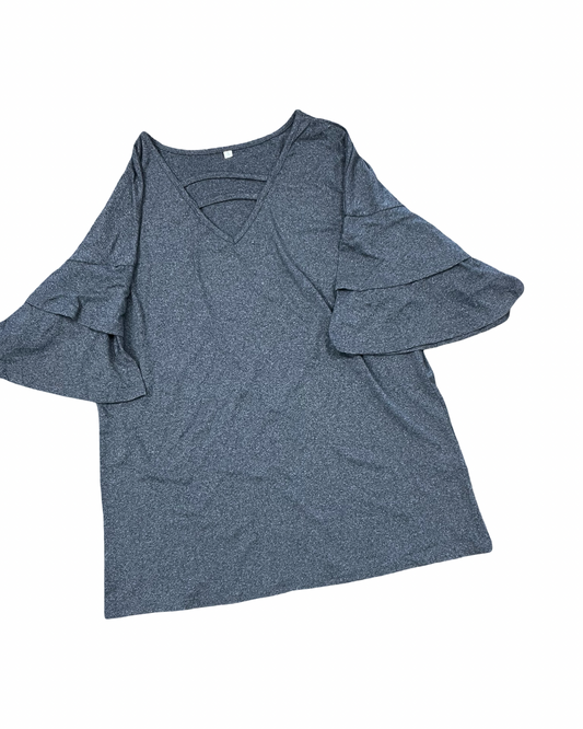 Top Ss By Clothes Mentor In Grey, Size:L