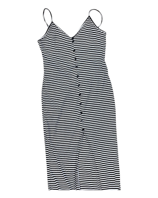 Dress Casual Midi By Goodnight Macaroon In Black & White, Size:M