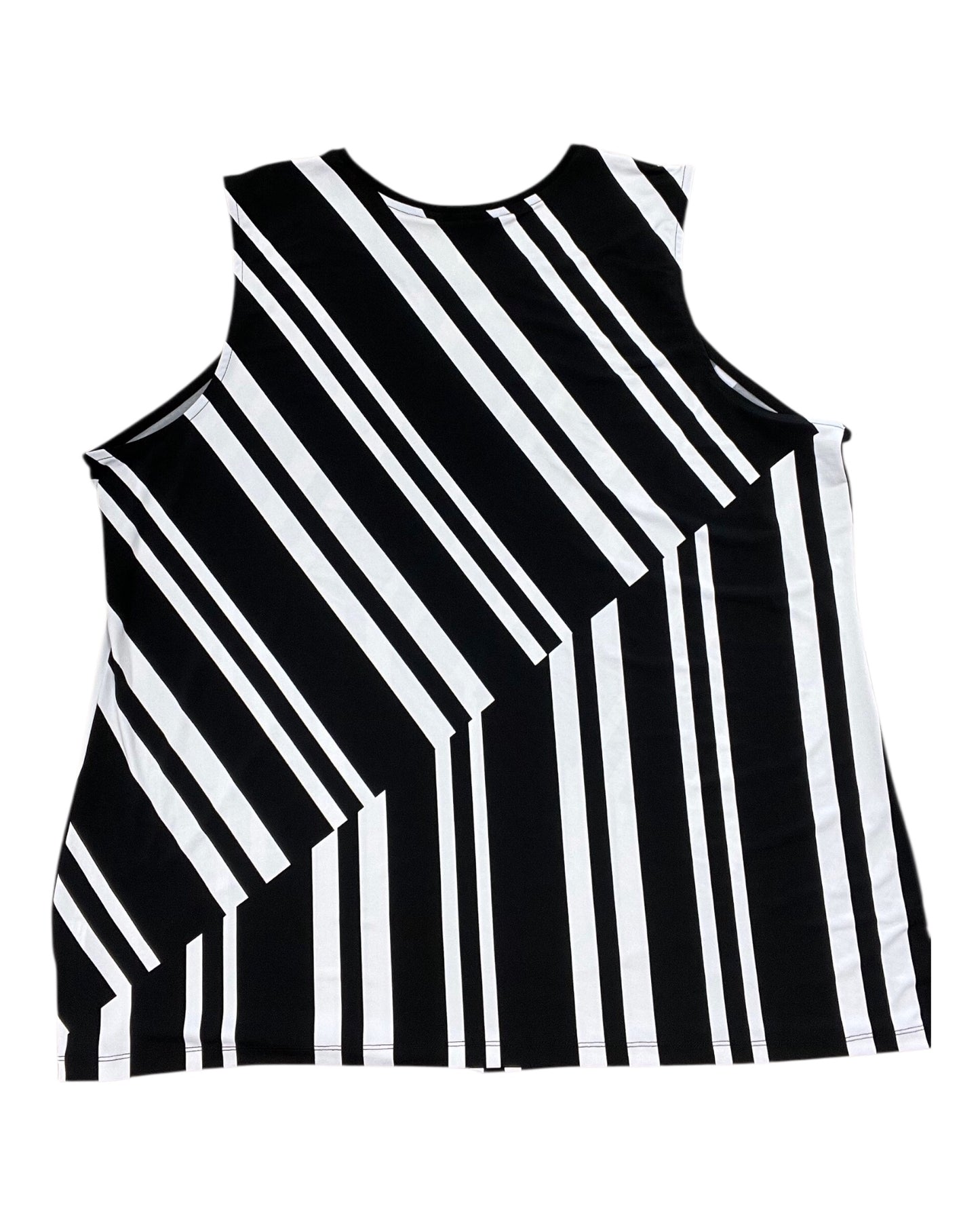 Top Sleeveless By Cj Banks In Black & White, Size:3X