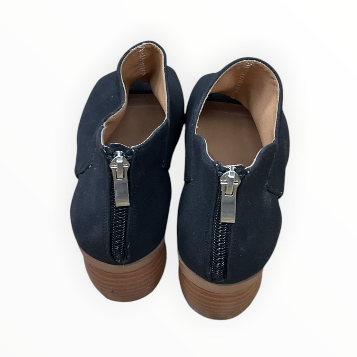 Sandals Heels Block By Clothes Mentor In Black, Size:8