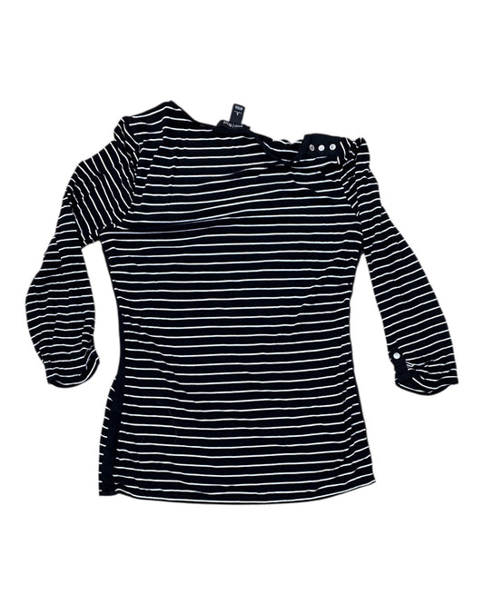 Top 3/4 Sleeve By White House Black Market In Black & White, Size:S