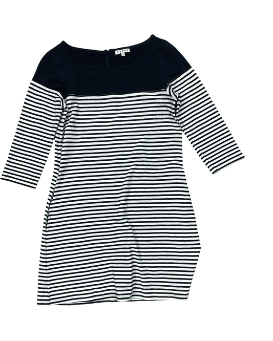 Dress Casual Short By Clothes Mentor In Blue & White, Size:Xs