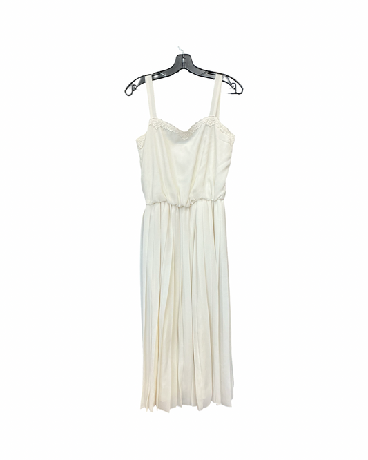 Dress Party Midi By Clothes Mentor In Cream, Size:L