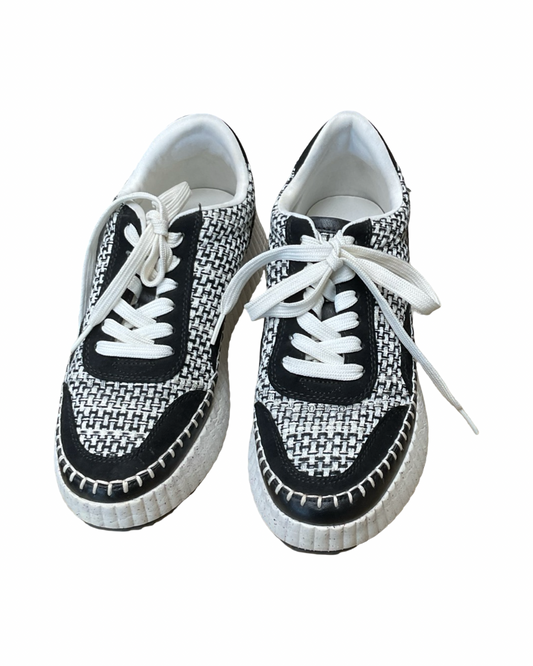 Shoes Sneakers Platform By Clothes Mentor In Black & Cream, Size:8