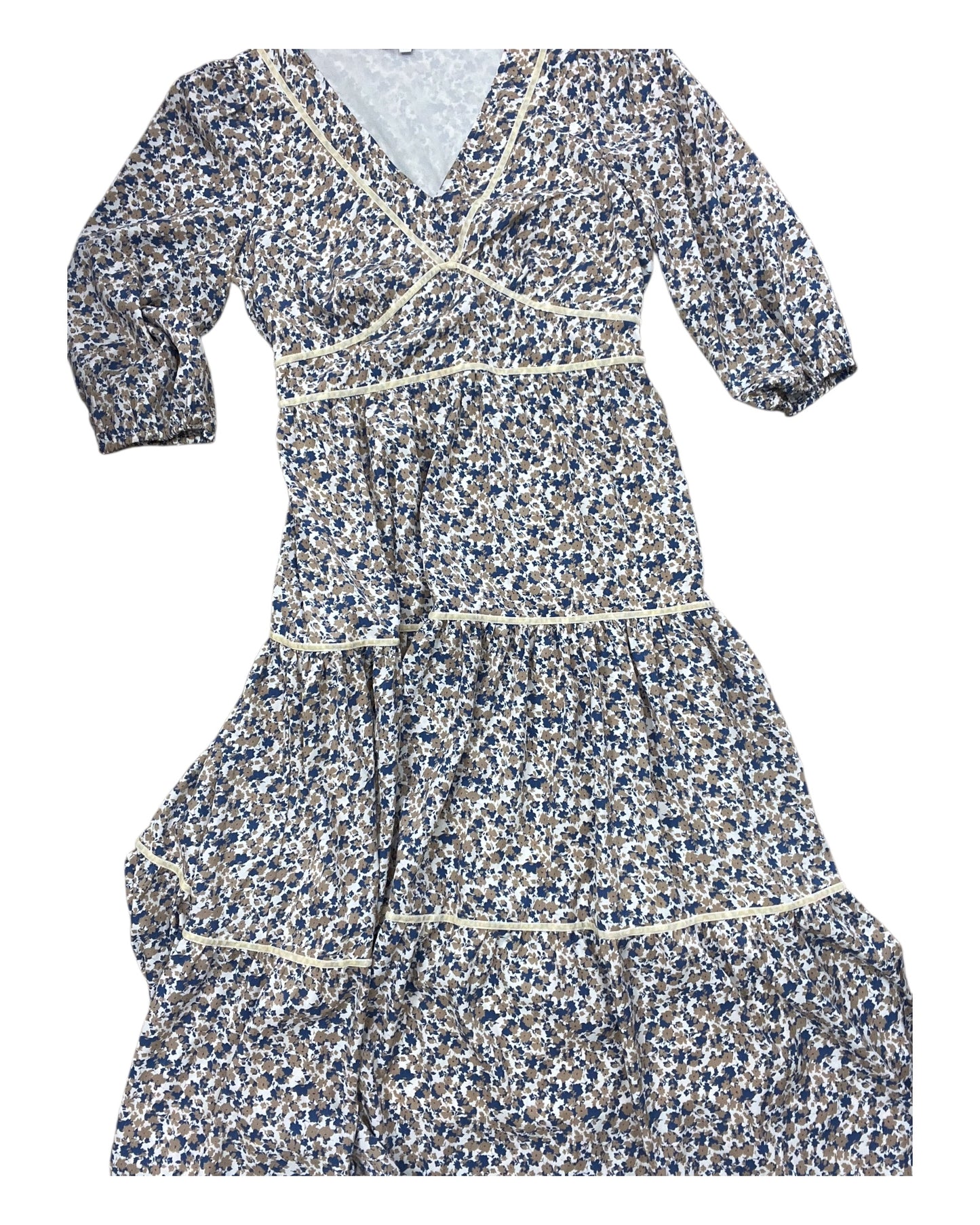 Dress Casual Midi By Clothes Mentor In Grey, Size:M