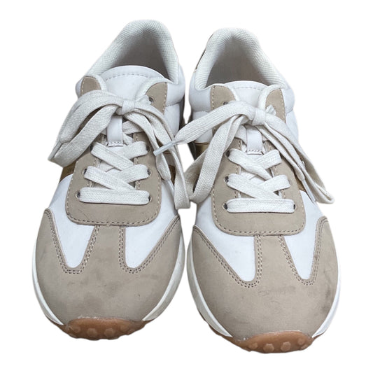 Shoes Sneakers By Popfit In Gold & White, Size:6