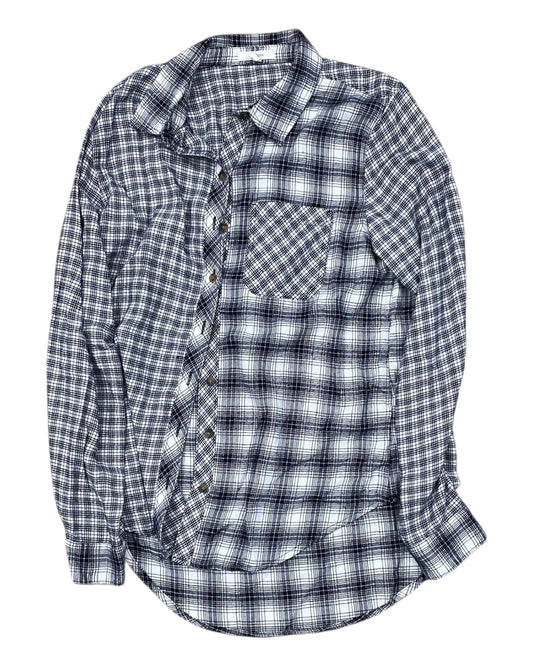 Blouse Ls By Clothes Mentor In Blue & White, Size:M