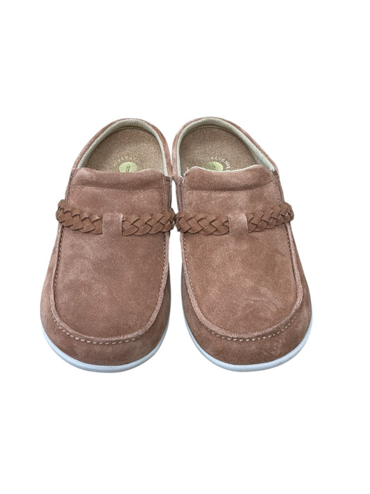Shoes Flats By Clothes Mentor In Brown, Size:11
