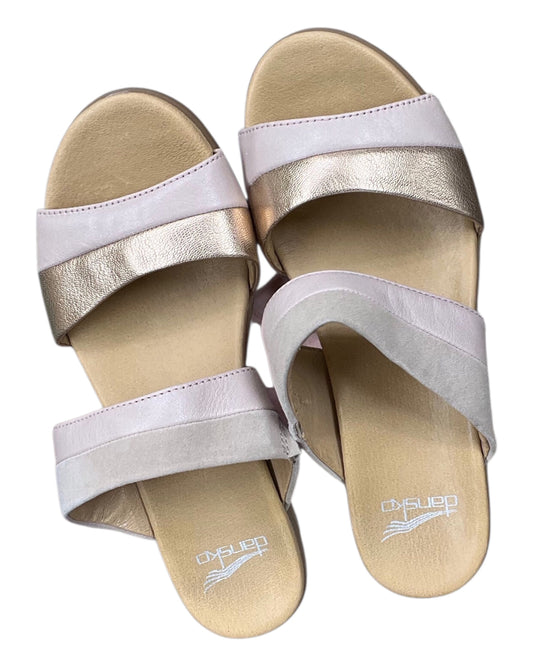 Sandals Heels Block By Dansko In Tan, Size:7.5