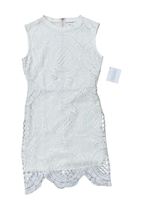 Dress Casual Midi By Clothes Mentor In Cream, Size:M