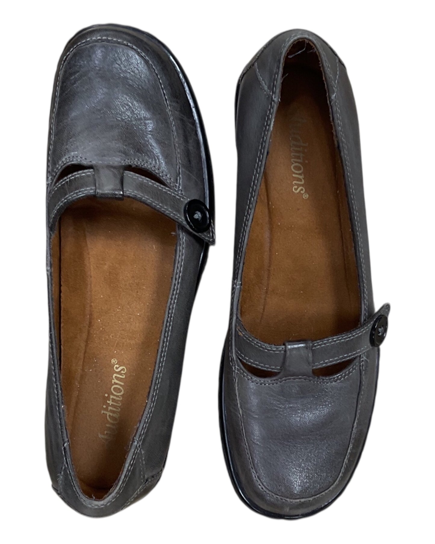 Shoes Flats By Auditions In Grey, Size:6.5
