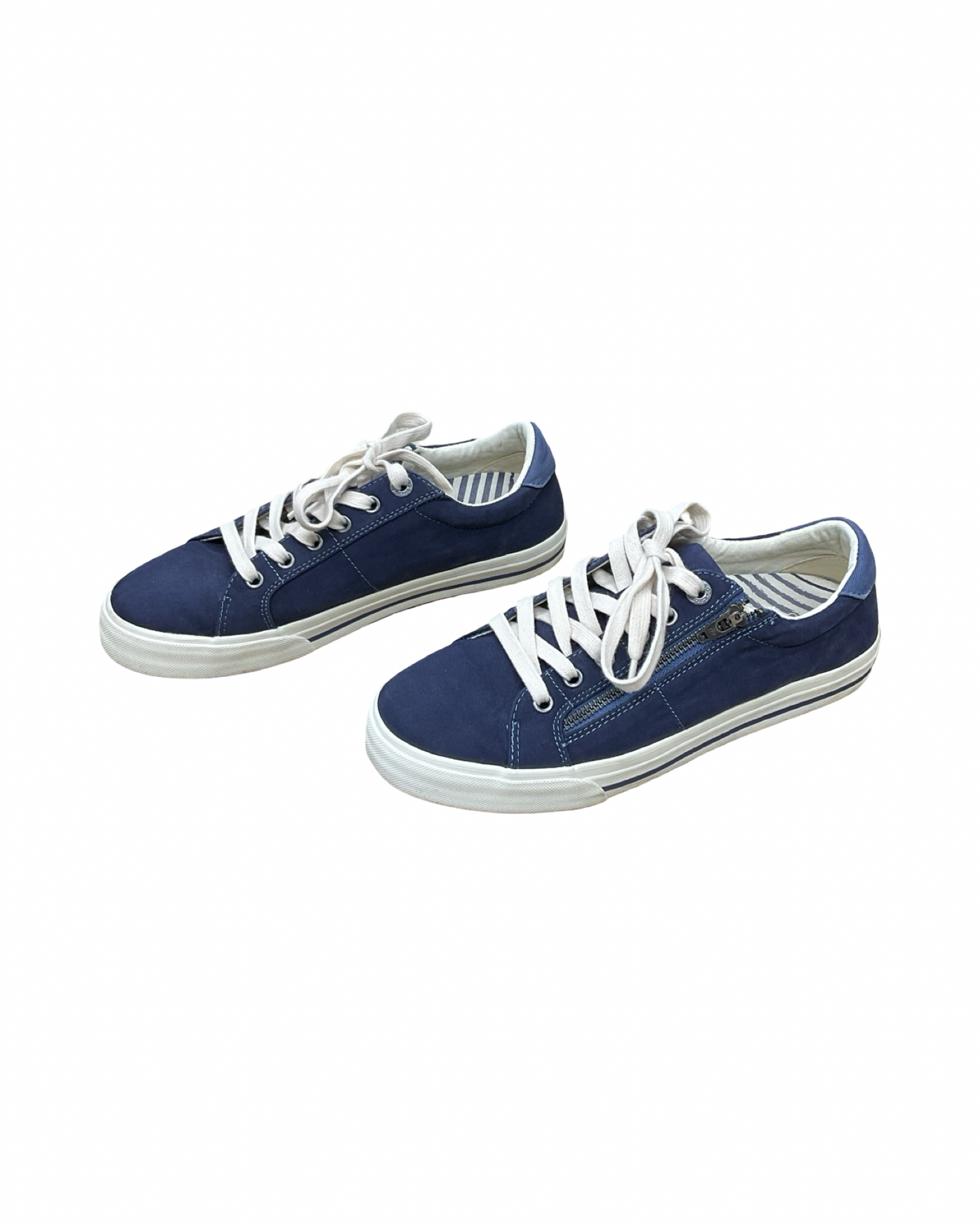 Shoes Sneakers By Taos In Blue, Size:9