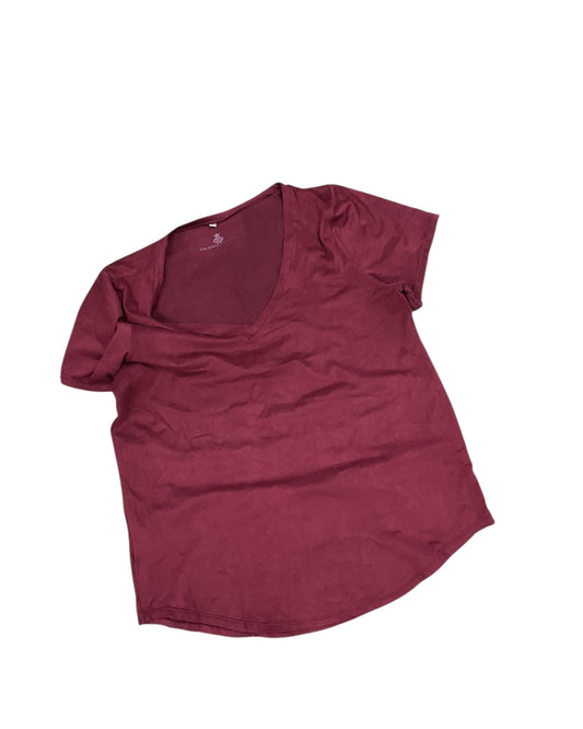Top Ss Basic By Clothes Mentor In Red, Size:L