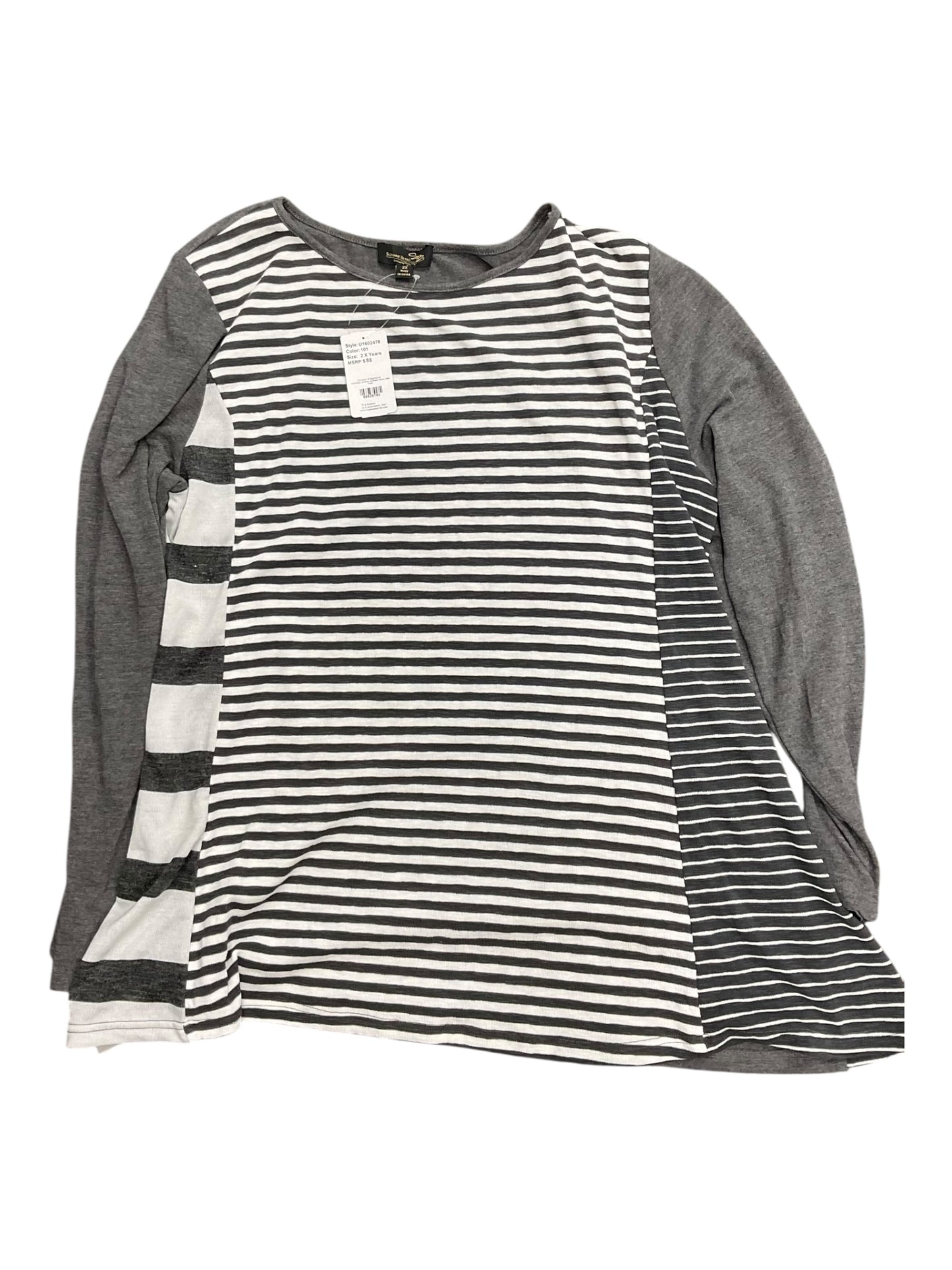 Top Ls By Suzanne Betro In Grey & White, Size:2X