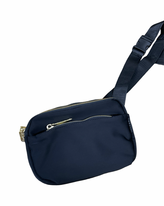 Belt Bag By Clothes Mentor In Black, Size:Small