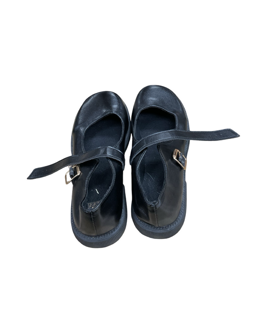 Shoes Flats By Clothes Mentor In Black, Size:9.5
