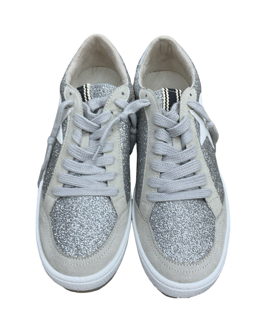 Shoes Sneakers By Shu Shop In Silver, Size:7.5
