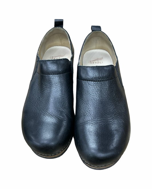 Shoes Flats By Dansko In Black, Size:8.5