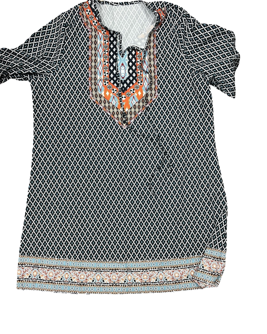 Dress Casual Short By Clothes Mentor In Blue & White, Size:1X
