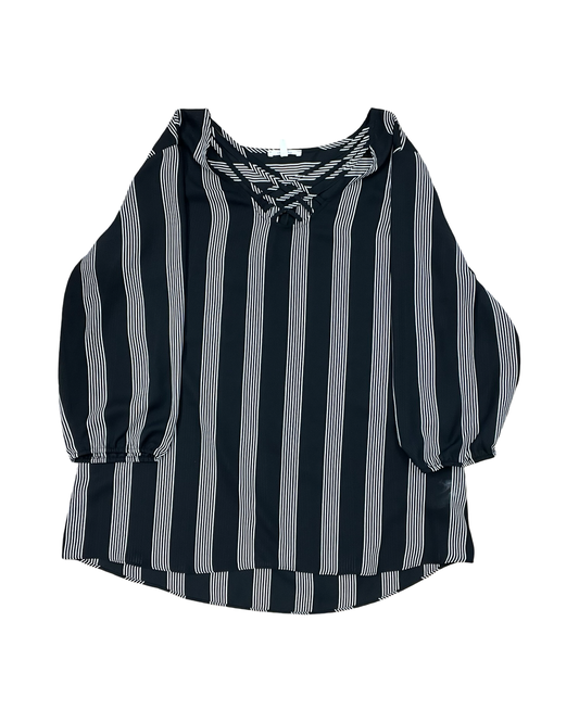 Top 3/4 Sleeve By Maurices In Black, Size:Xl