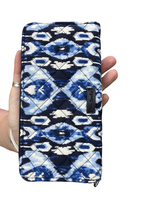 Wallet By Vera Bradley In Blue, Size:Medium