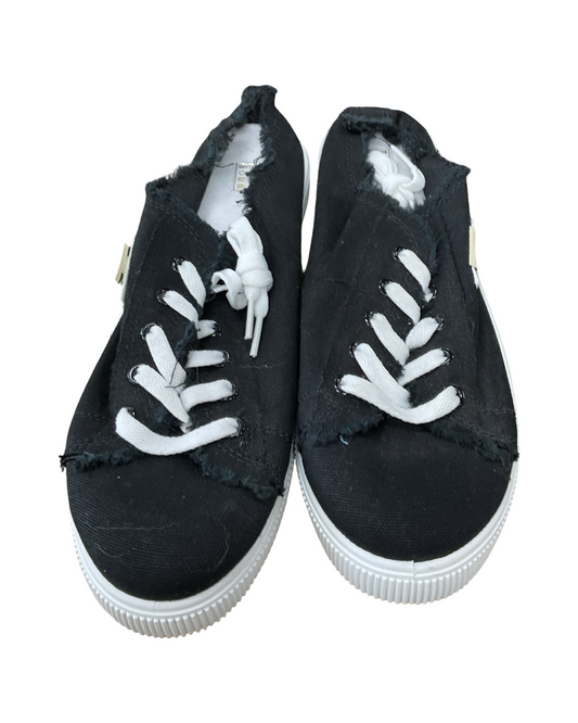 Shoes Sneakers By Clothes Mentor In Black, Size:12.5