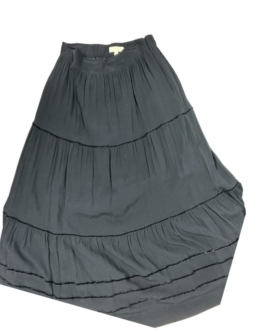 Skirt Maxi By Clothes Mentor In Black, Size:M