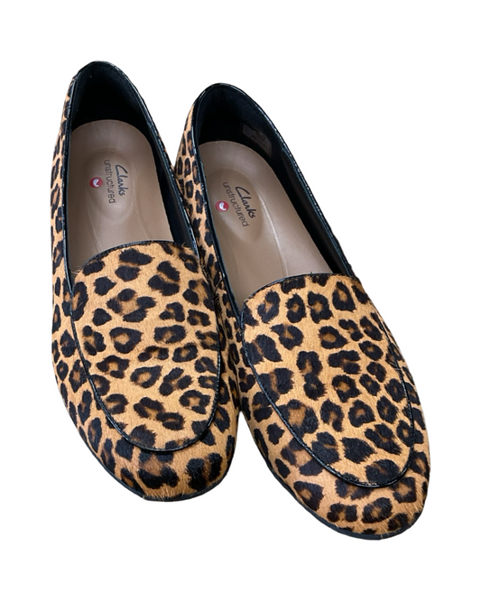 Shoes Flats By Clarks In Animal Print, Size:8.5