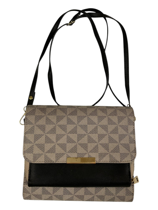 Crossbody By Clothes Mentor In Black & Tan, Size:Small