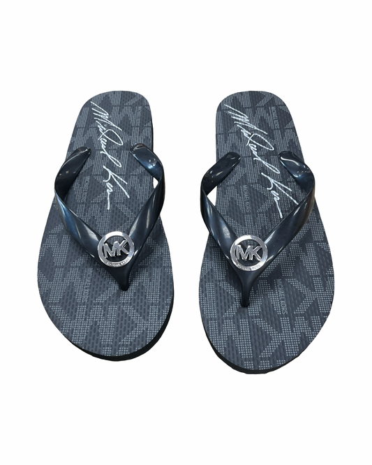 Sandals Flats By Clothes Mentor In Black, Size:8