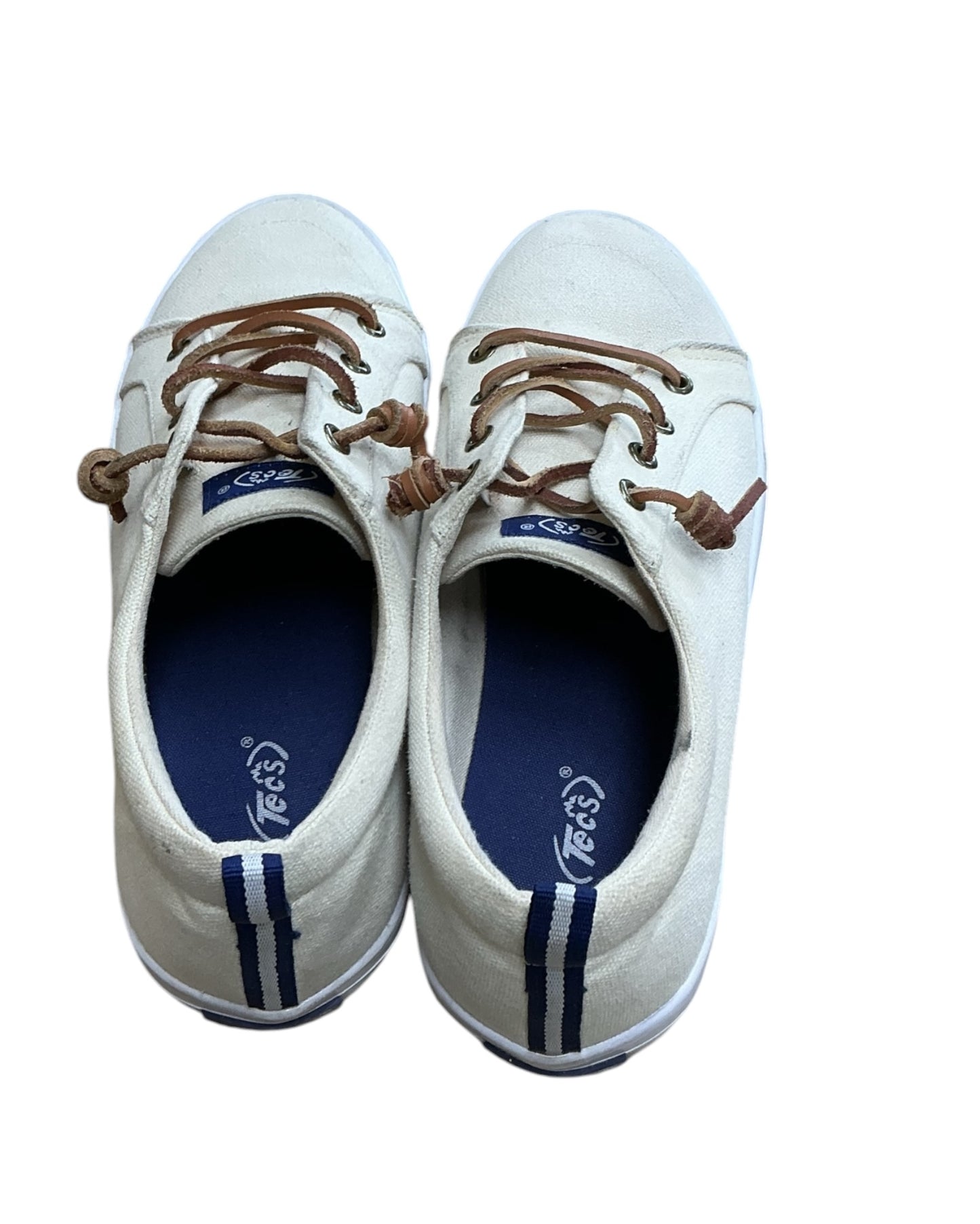Shoes Flats By Clothes Mentor In Cream, Size:10
